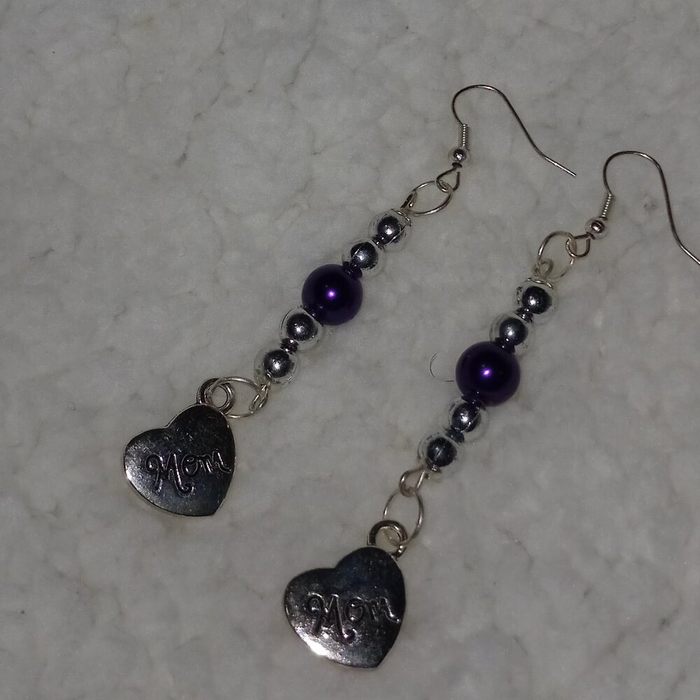 MOM Charm Dropped Earrings